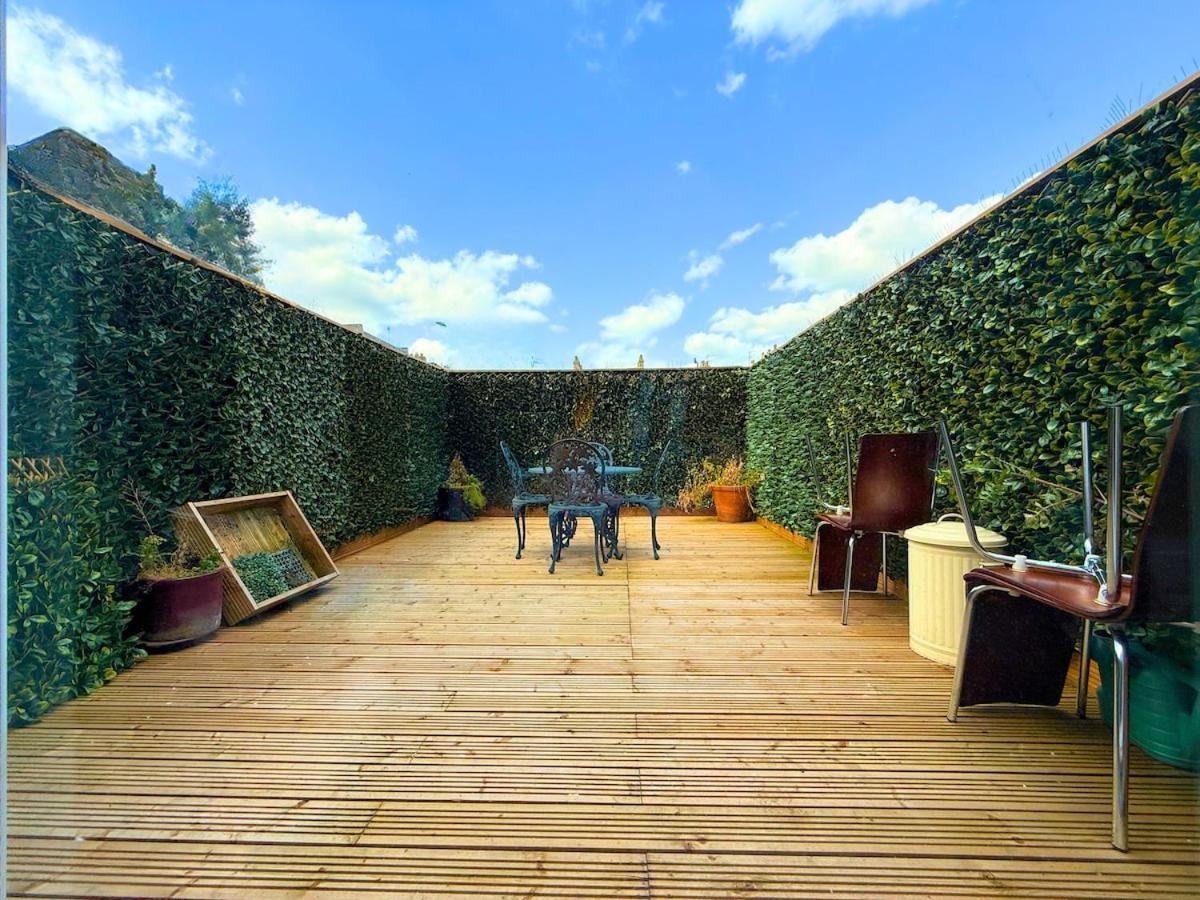 Knightbridge Hydepark 2b2b & Garden Near Harrods, Royal Hall & V&a Museum Apartment *