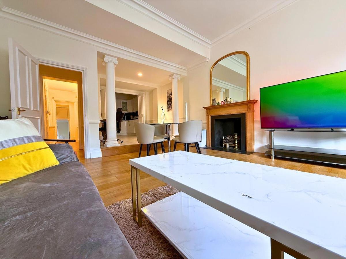 Knightbridge Hydepark 2b2b & Garden Near Harrods, Royal Hall & V&a Museum London