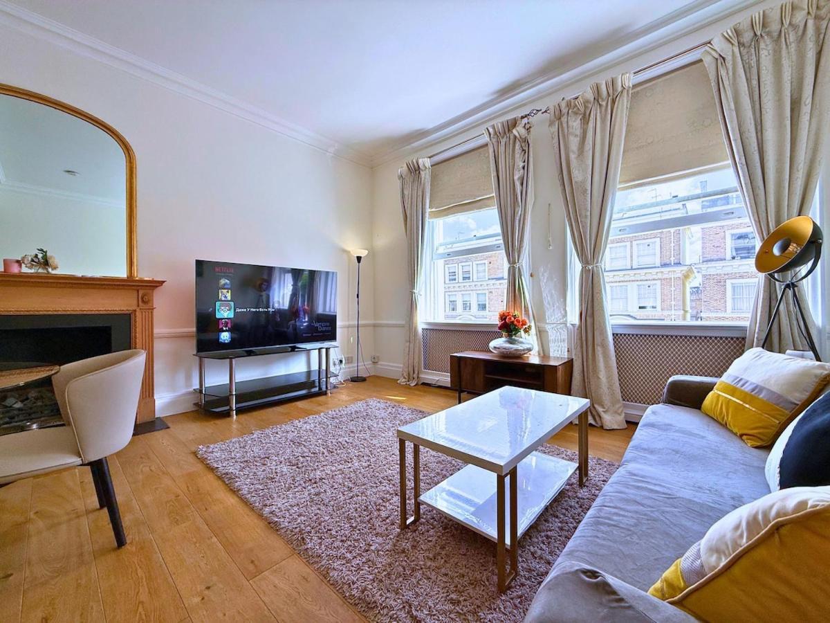 Knightbridge Hydepark 2b2b & Garden Near Harrods, Royal Hall & V&a Museum Apartment London