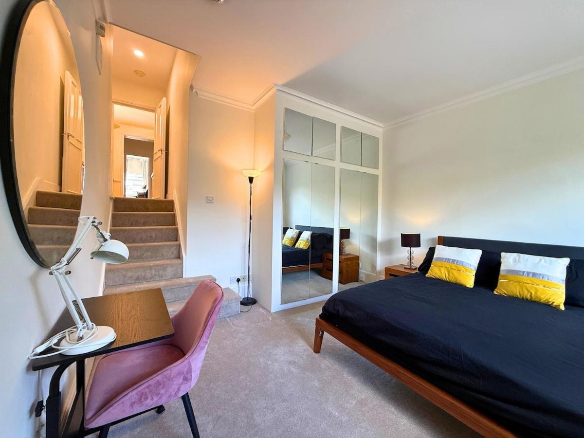 Knightbridge Hydepark 2b2b & Garden Near Harrods, Royal Hall & V&a Museum * London