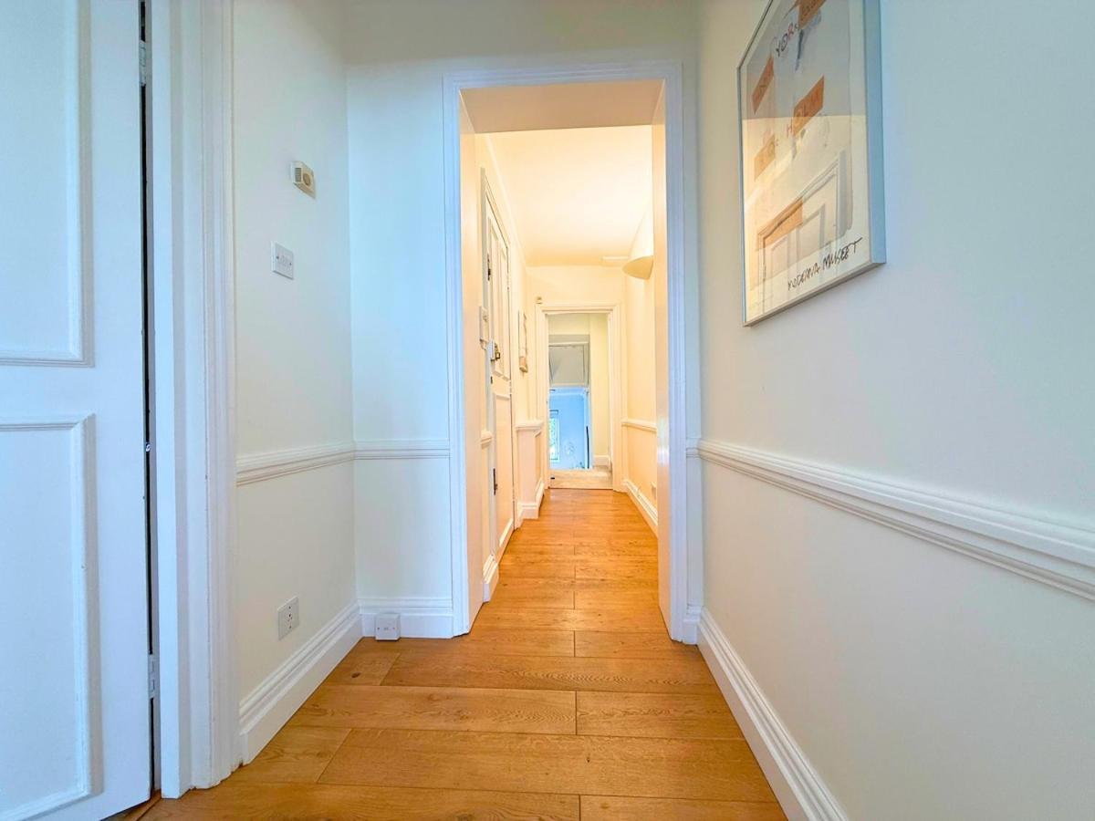 Apartment Knightbridge Hydepark 2b2b & Garden Near Harrods, Royal Hall & V&a Museum London
